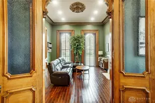 208 W Monument Ave, Dayton, OH 45402 - Photo 25