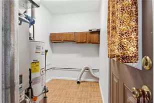 6596 Oak Hill Dr, Enon Vlg, OH 45323 - Photo 23