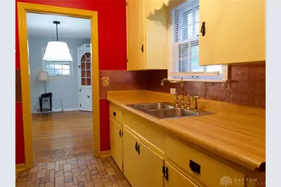 1554 Crescent Boulevard, Dayton, OH 45409 - Photo 9