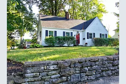 1554 Crescent Boulevard, Dayton, OH 45409 - Photo 3