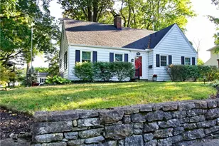 1554 Crescent Blvd, Dayton, OH 45409 - Photo 3