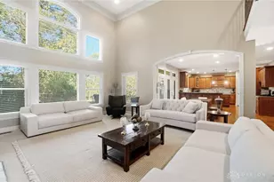 7491 Country Brook Ct, Springboro, OH 45066 - Photo 9