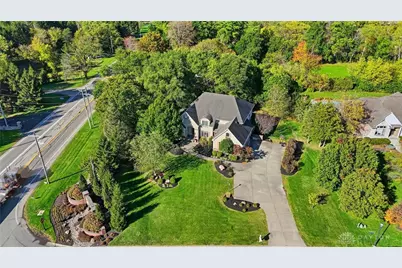 7491 Country Brook Court, Springboro, OH 45066 - Photo 3