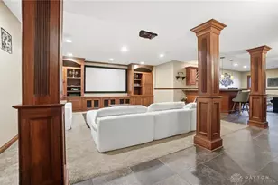 7491 Country Brook Ct, Springboro, OH 45066 - Photo 39