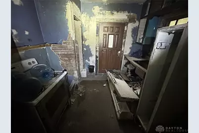 3851 Carroll Avenue, Harrison Twp, OH 45405 - Photo 7