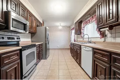 4708 Elzo Lane, Kettering, OH 45440 - Photo 11