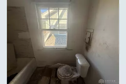 104 E Beechwood Avenue, Dayton, OH 45405 - Photo 11