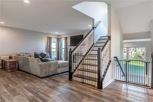 419 Carleton Dr, Sugarcreek Twp, OH 45440 - Photo 9