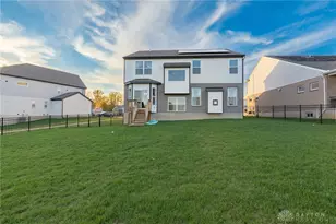 419 Carleton Dr, Sugarcreek Twp, OH 45440 - Photo 43