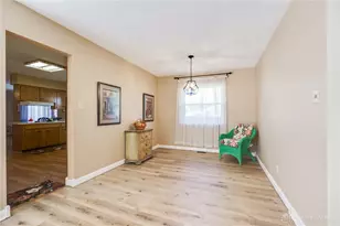 160 Ashford Dr, Washington Twp, OH 45459 - Photo 3