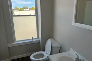 1834 E 5th St, Dayton, OH 45403 - Photo 3