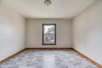 1012 Saint Adelbert Avenue, Dayton, OH 45404 - Photo 5