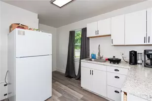 405 Walker St, Greenville, OH 45331 - Photo 11