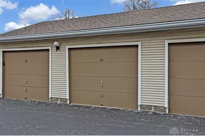 1511 Lake Pointe Way #6, Dayton, OH 45459 - Photo 3