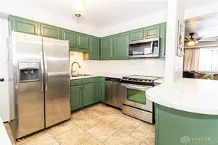 104 Oxford Dr, Greenville, OH 45331 - Photo 13