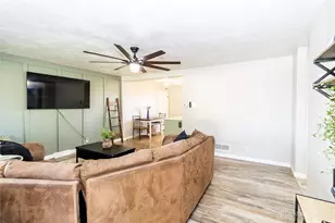 104 Oxford Dr, Greenville, OH 45331 - Photo 5