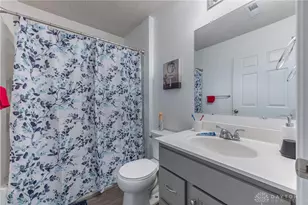 160 Old Pond Rd, Springboro, OH 45066 - Photo 9