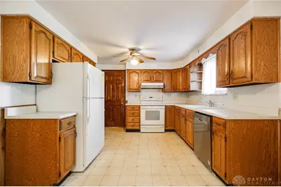 3930 Liebherr Drive, Beavercreek, OH 45430 - Photo 15