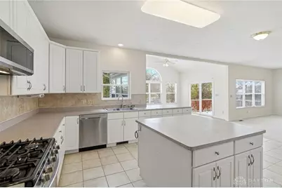 640 Springmill Drive, Springboro, OH 45066 - Photo 21