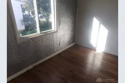 686 S Riverview Avenue, Miamisburg, OH 45342 - Photo 7