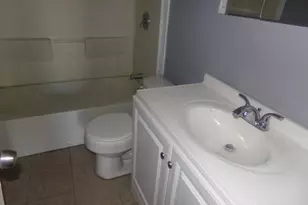 686 S Riverview Ave, Miamisburg, OH 45342 - Photo 13