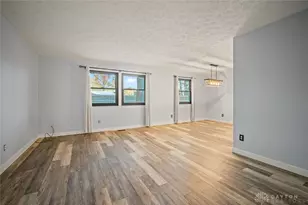 2021 Meadowside Ln, Washington Twp, OH 45458 - Photo 9