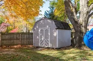 2021 Meadowside Ln, Washington Twp, OH 45458 - Photo 37