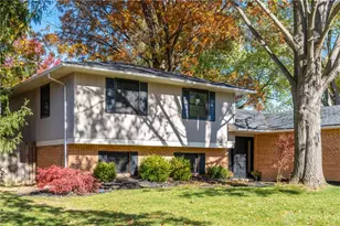 2021 Meadowside Ln, Washington Twp, OH 45458 - Photo 3