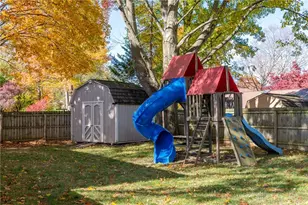 2021 Meadowside Ln, Washington Twp, OH 45458 - Photo 35