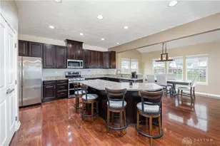 10001 Cobble Brook Dr, Dayton, OH 45458 - Photo 11