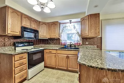 1054 Wilhelmina Drive, Vandalia, OH 45377 - Photo 15