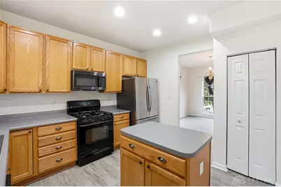 3591 Parliament Court, Dayton, OH 45431 - Photo 7