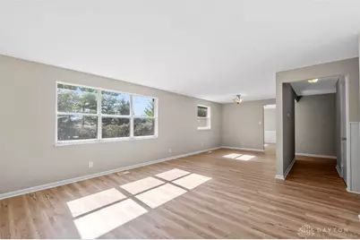 1296 Horizon Drive, Fairborn, OH 45324 - Photo 11