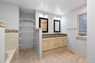 457 Merrick Dr, Beavercreek, OH 45434 - Photo 43