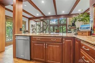 305 Glenridge Rd, Dayton, OH 45429 - Photo 23