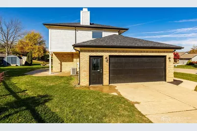 1826 Ashley Drive, Miamisburg, OH 45342 - Photo 11