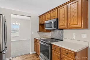 1734 Rosina Dr, Miamisburg, OH 45342 - Photo 11