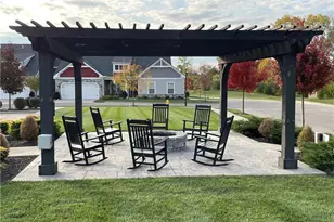 629 Bungalow Ct, Dayton, OH 45430 - Photo 43