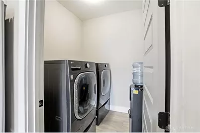 629 Bungalow Court, Dayton, OH 45430 - Photo 31