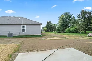 105 Arlington Dr, Eaton, OH 45320 - Photo 33