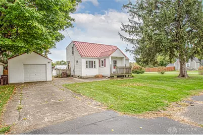 111 Estelle Avenue, Enon Vlg, OH 45323 - Photo 3