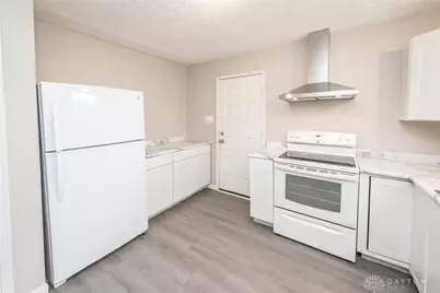 340 Holmes Drive, Fairborn, OH 45324 - Photo 9