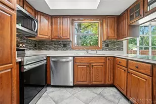 9122 Beaconlight Ct, Washington Twp, OH 45458 - Photo 25