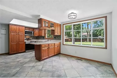 9122 Beacon Light Court, Washington Twp, OH 45458 - Photo 19