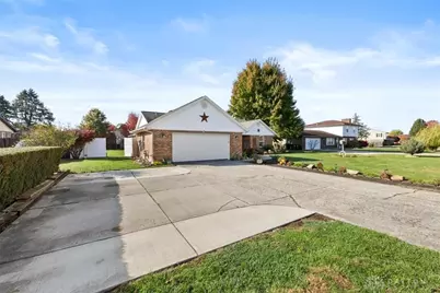 4737 Cottonville Road, Jamestown Vlg, OH 45335 - Photo 3