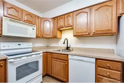 3060 Bright Bounty Lane, Dayton, OH 45449 - Photo 15