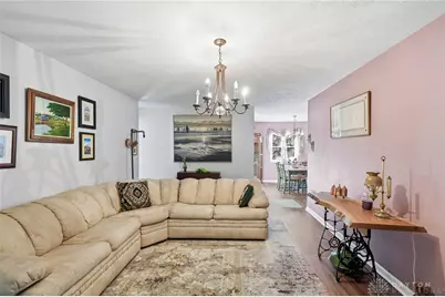 4250 Willow Creek Drive, Dayton, OH 45415 - Photo 9