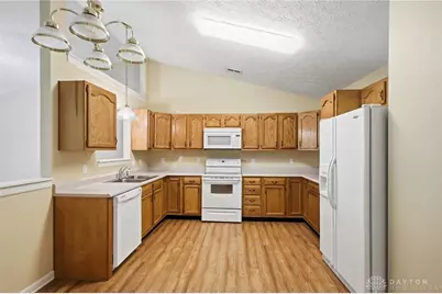 4093 Vitek Drive, Dayton, OH 45424 - Photo 7