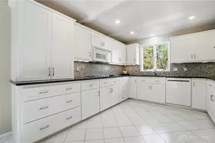 6521 Shadow Wynd Cir, Centerville, OH 45459 - Photo 11