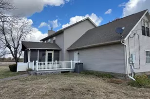 195 N Tecumseh Rd, Springfield, OH 45504 - Photo 3